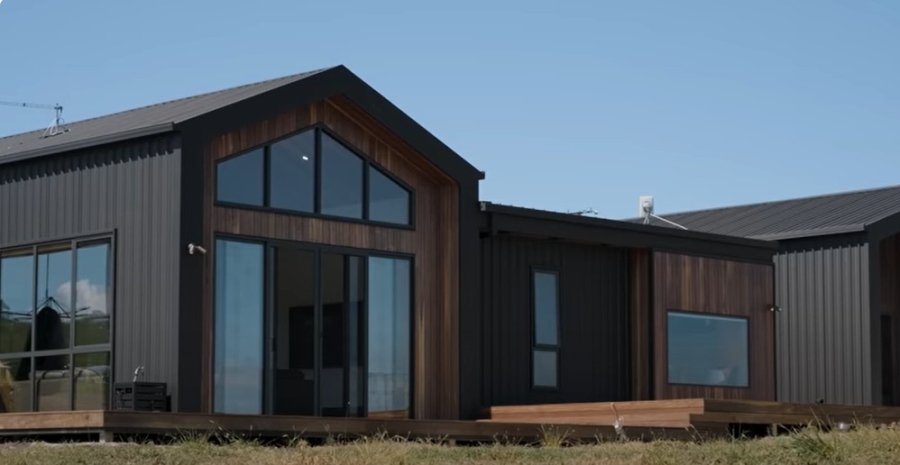 4 Bedroom Property for Sale in Whale Rock Western Cape